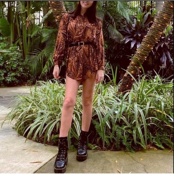 Richard Allen x H&M Womens Paisley Print Tunic Sz 8 Oversized Mob Wife Cocktail - Picture 2 of 11